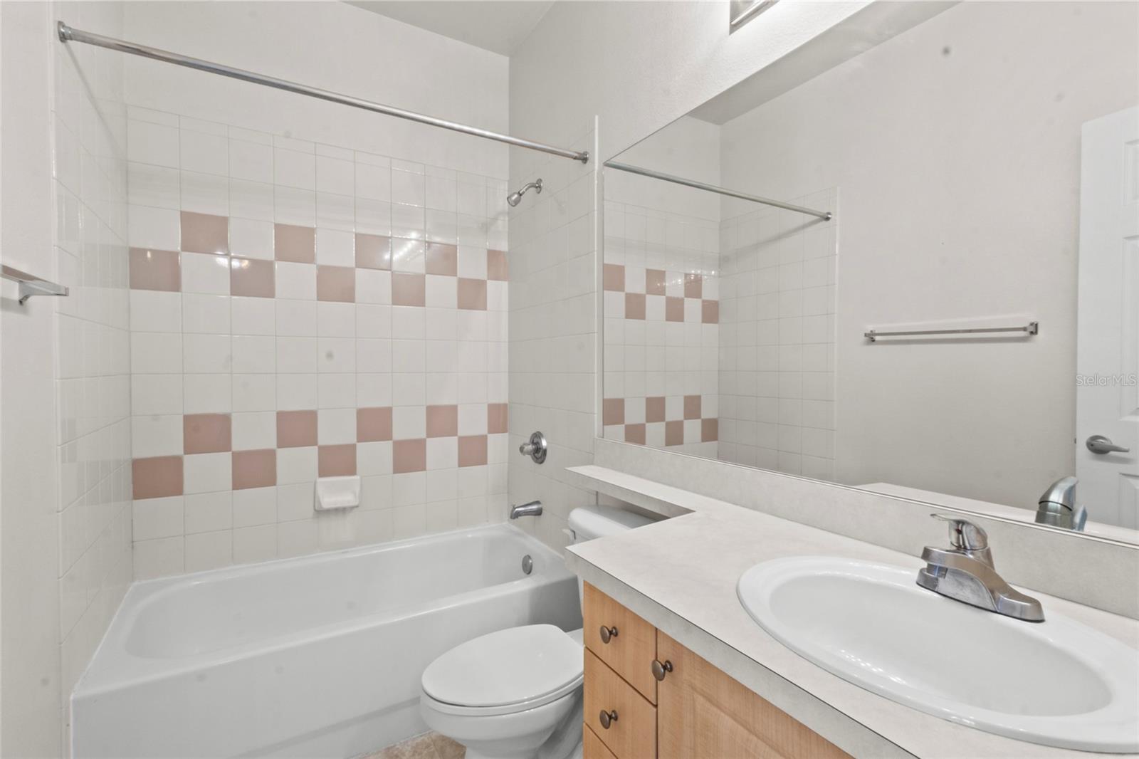 CAROLINA LANDINGS AT UNIVERSITY PLACE A - Residential