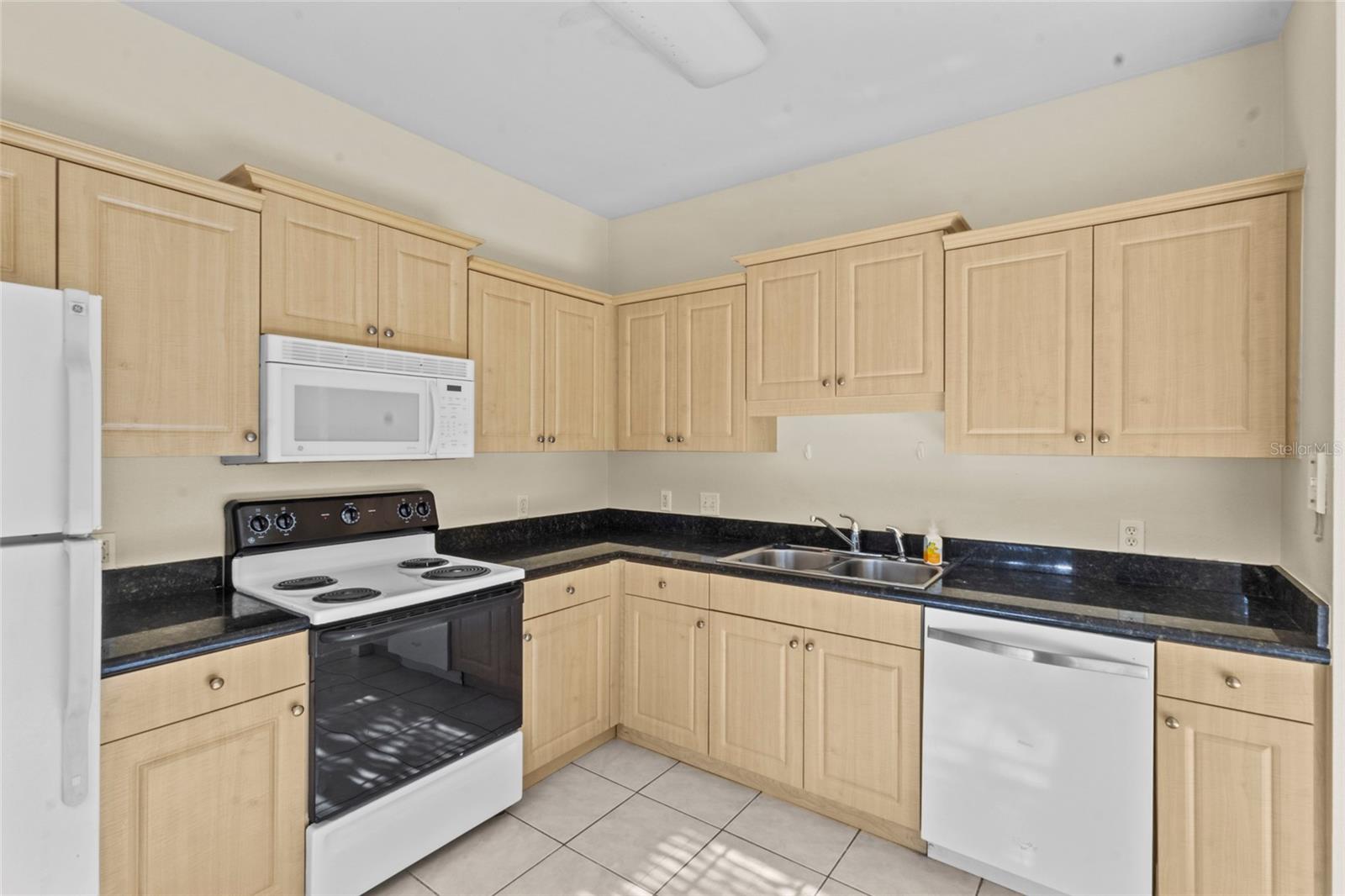 CAROLINA LANDINGS AT UNIVERSITY PLACE A - Residential