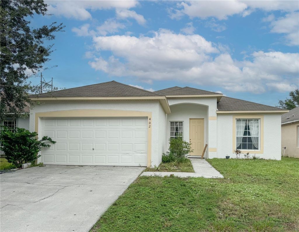 Photo of 402 Sunset View Drive, Davenport, FL 33837 (MLS # O6379036)