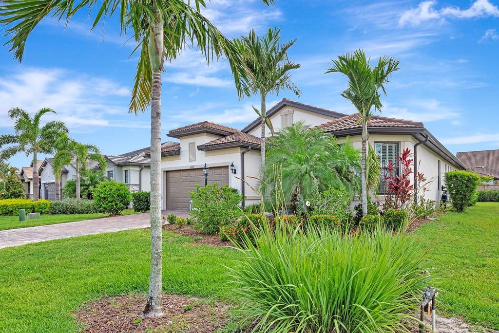 Photo of 16723 Blackwater Terrace, Bradenton, FL 34202 (MLS # TB8389507)