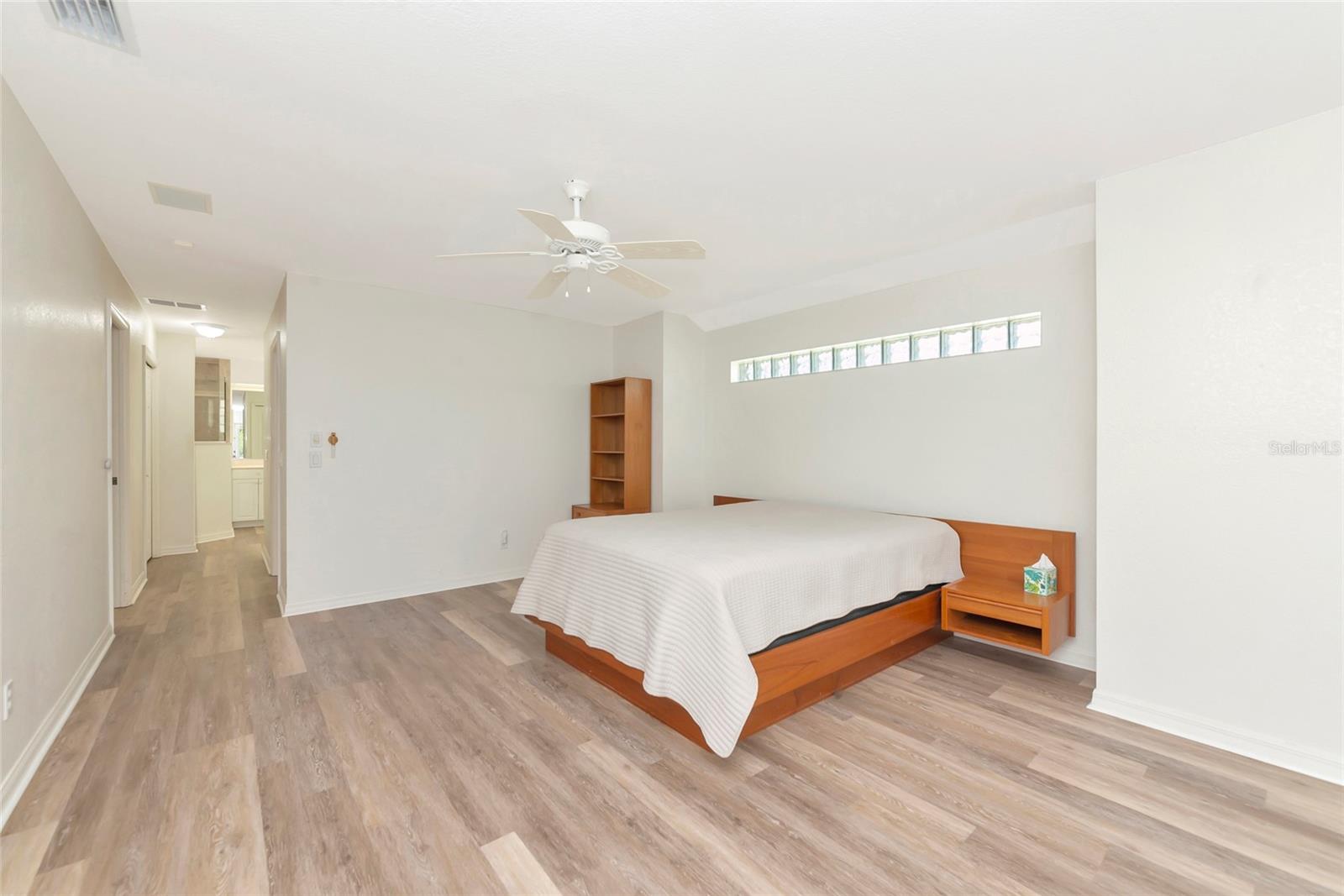 MANASOTA GARDENS - Residential