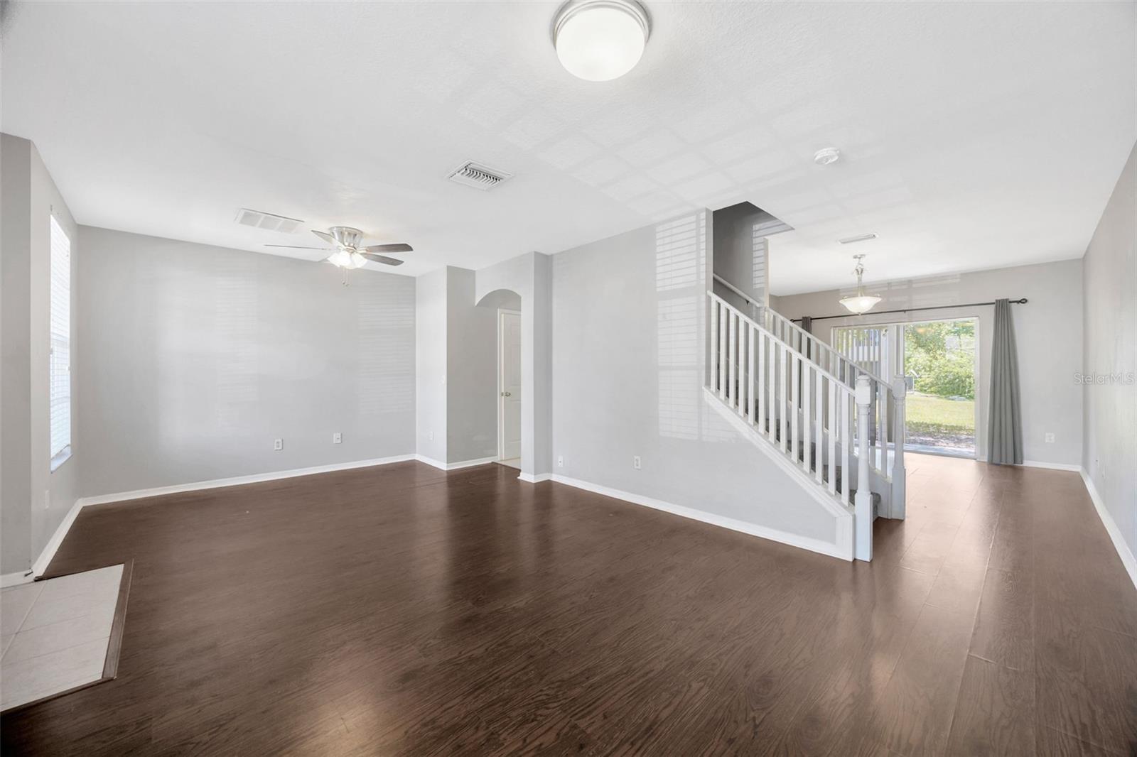 6106 OLIVEDALE DRIVE