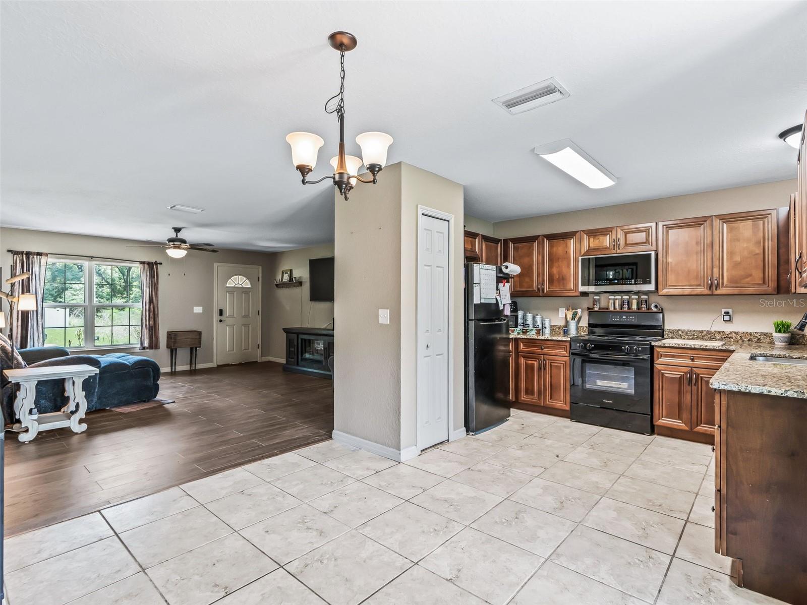 BELLEVIEW HEIGHTS ESTATE - Residential