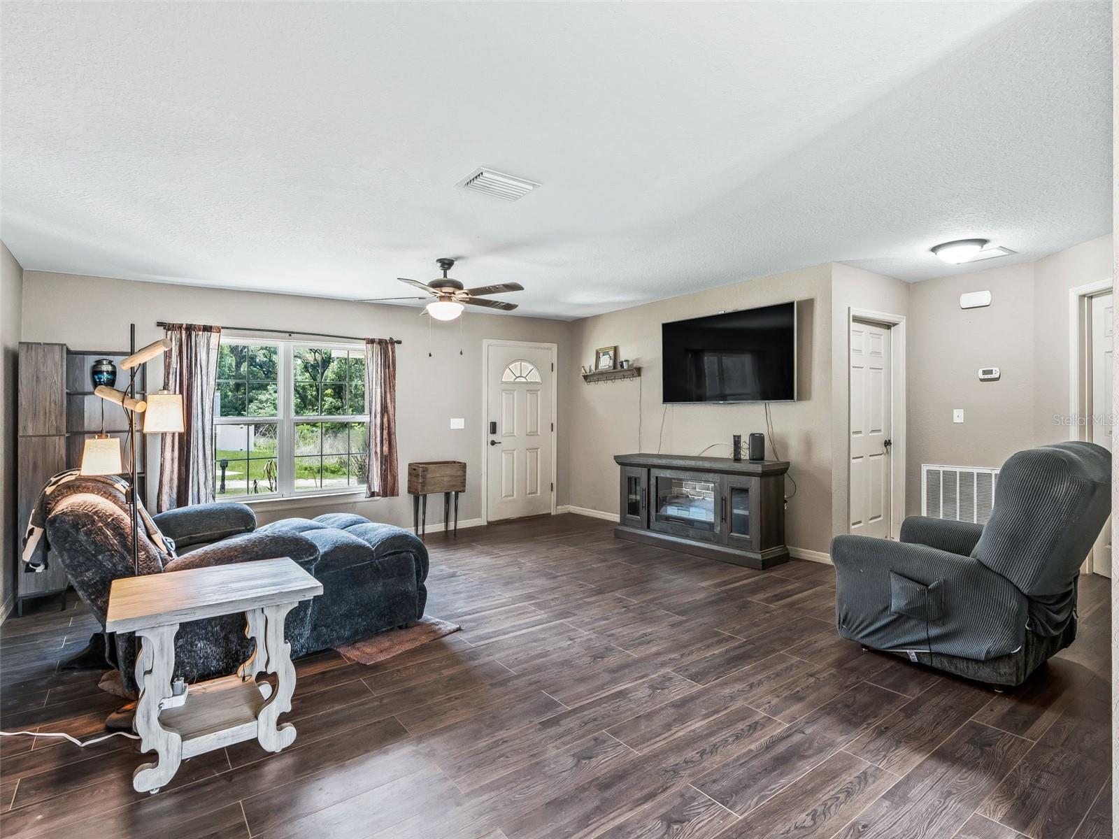 BELLEVIEW HEIGHTS ESTATE - Residential