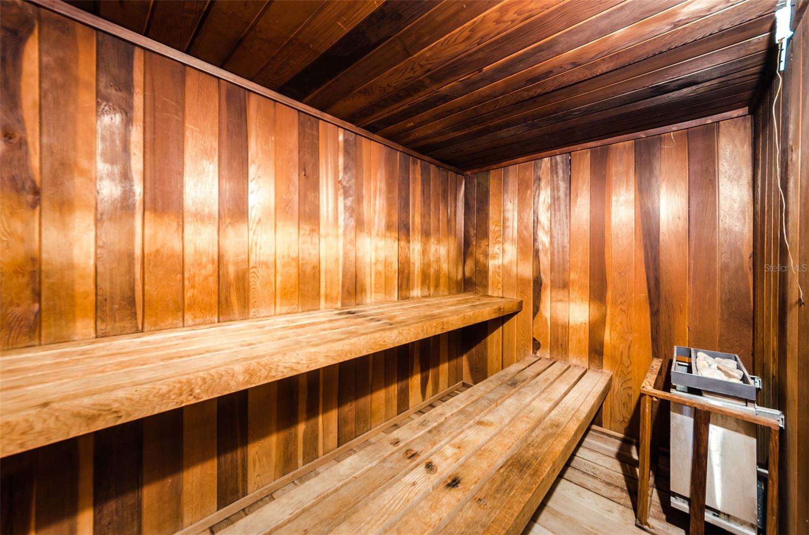 BAY ISLAND - Residential