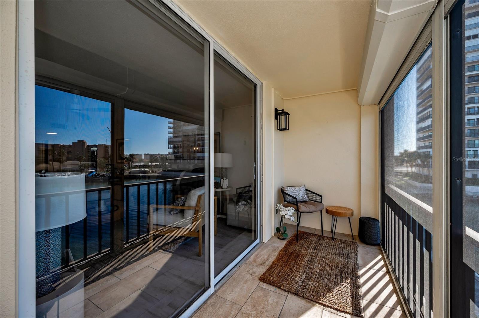 BAY ISLAND - Residential