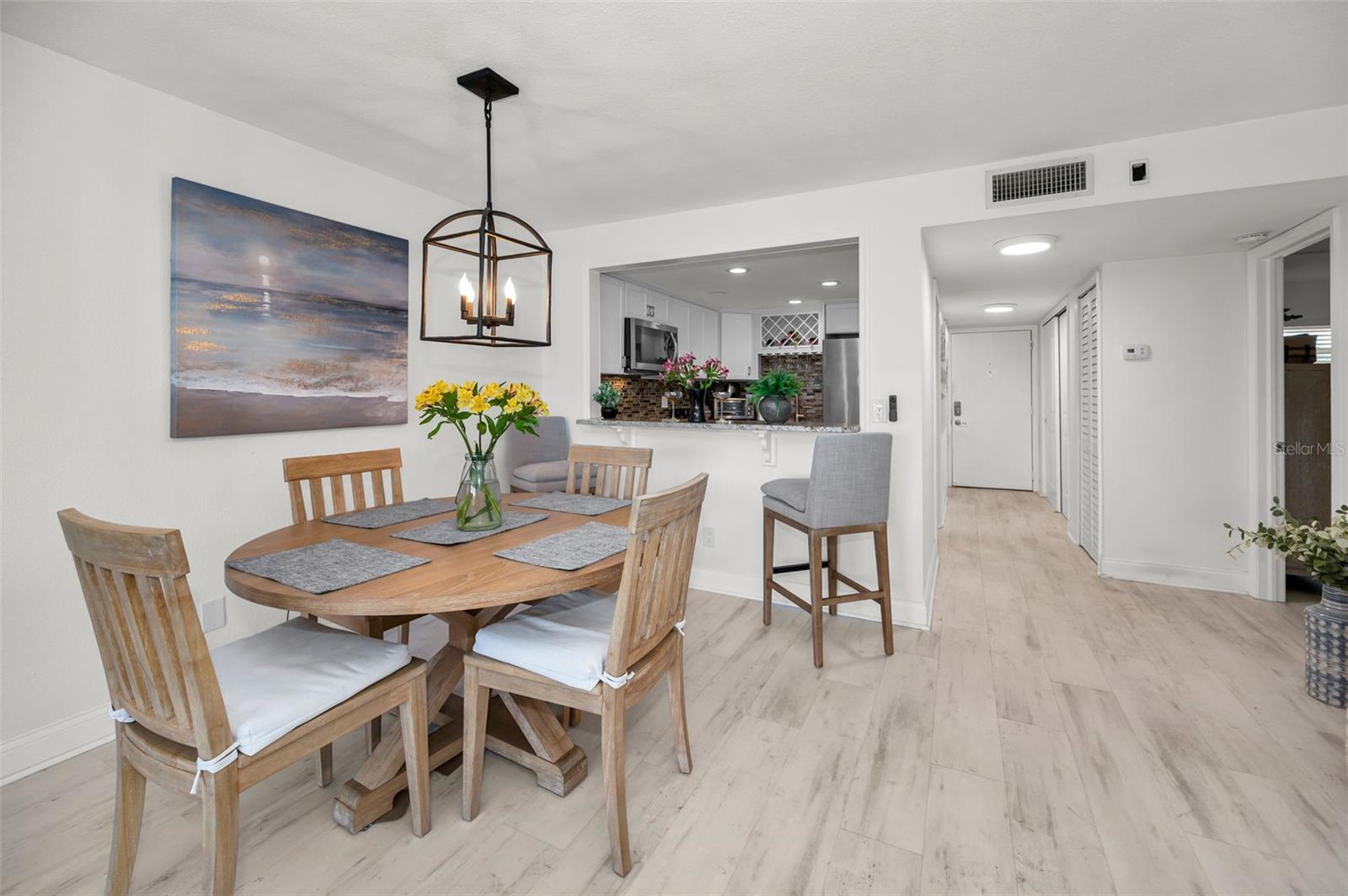 BAY ISLAND - Residential