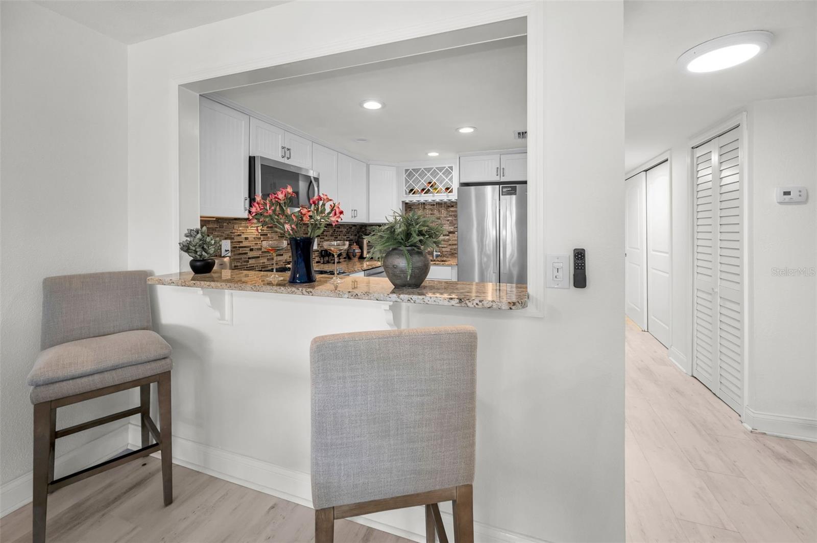 BAY ISLAND - Residential