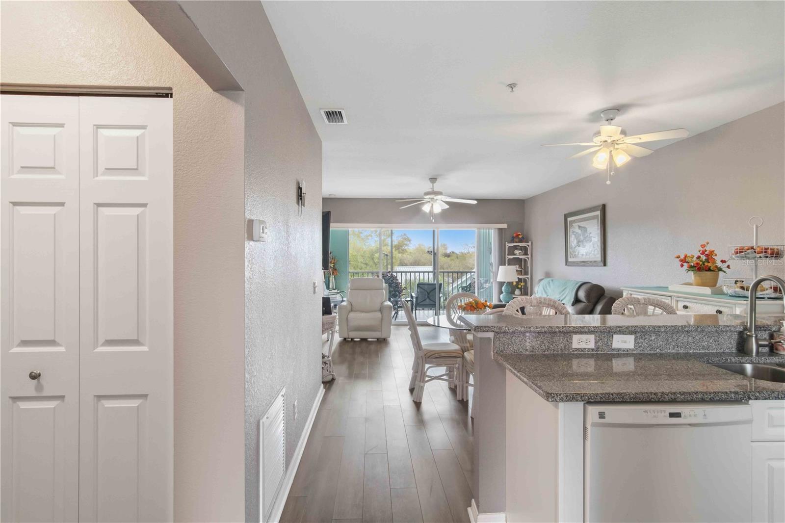 WATERSIDE CLUB 04 AT HERITAGE - Residential