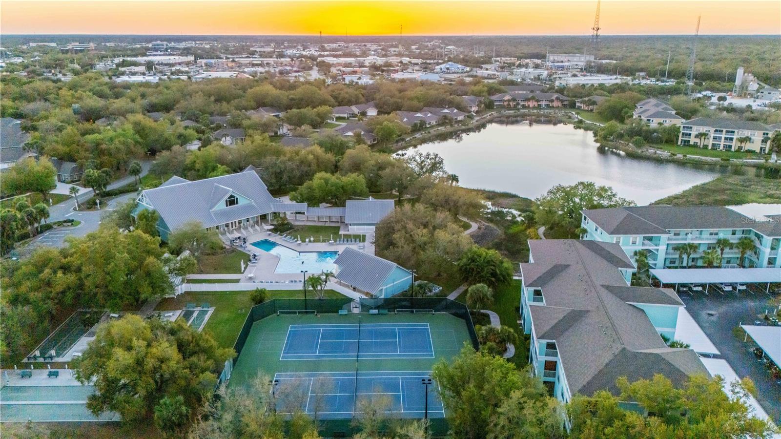 WATERSIDE CLUB 04 AT HERITAGE - Residential