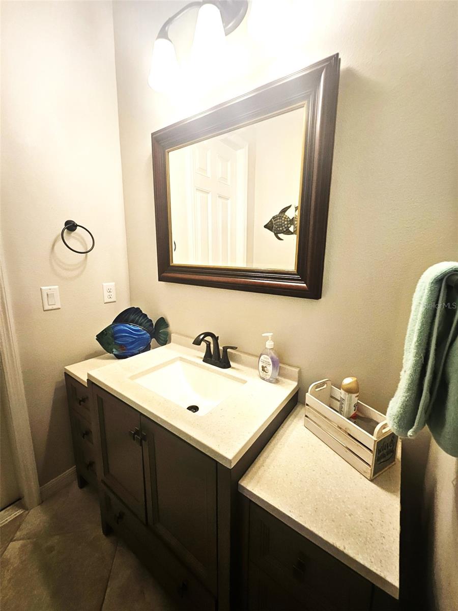 SOUTH VENICE - Residential Lease