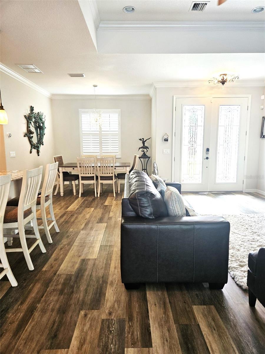 SOUTH VENICE - Residential Lease