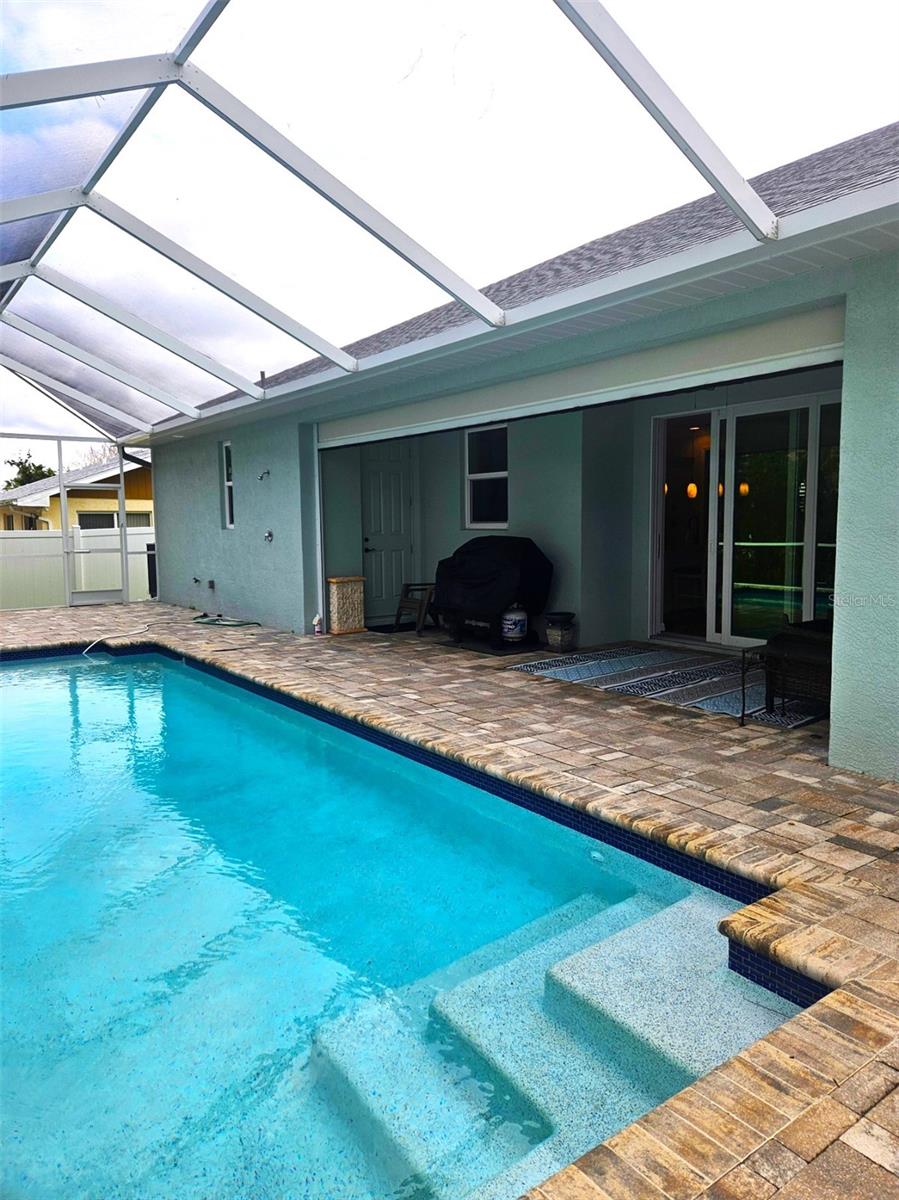 SOUTH VENICE - Residential Lease