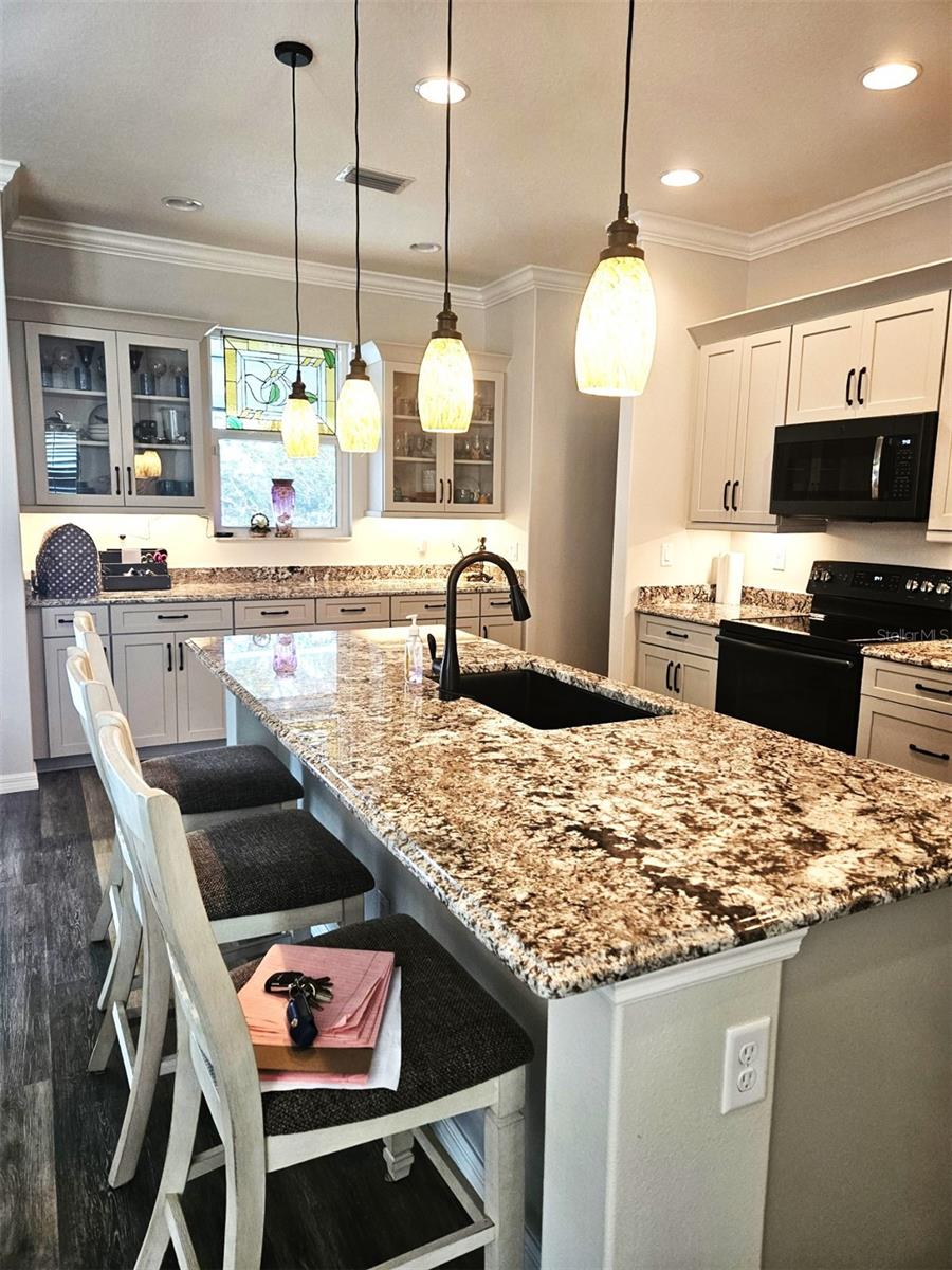 SOUTH VENICE - Residential Lease
