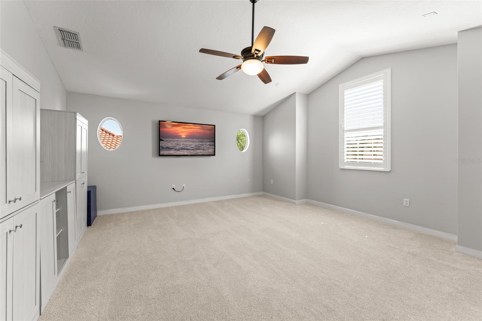 RESERVE AT BELMERE 48 23 - Residential