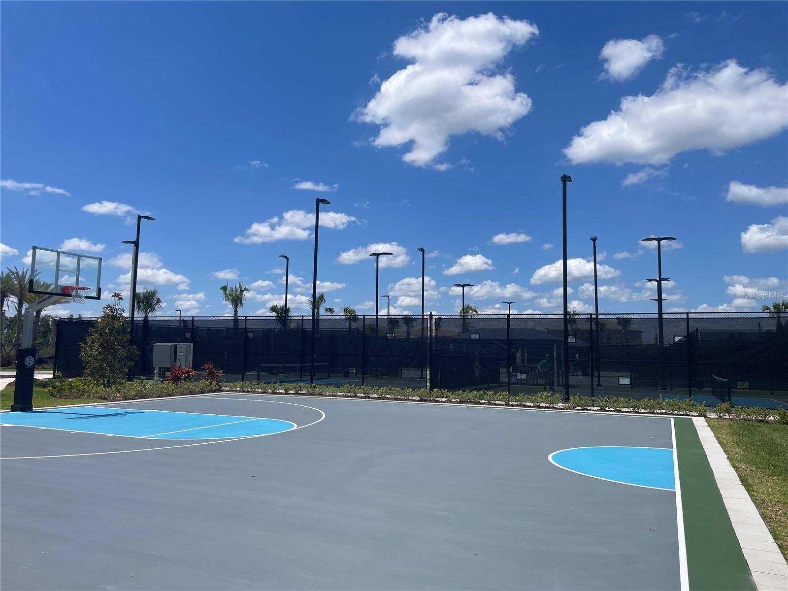 WINDING RDG PH 1 & 2 - Residential Lease