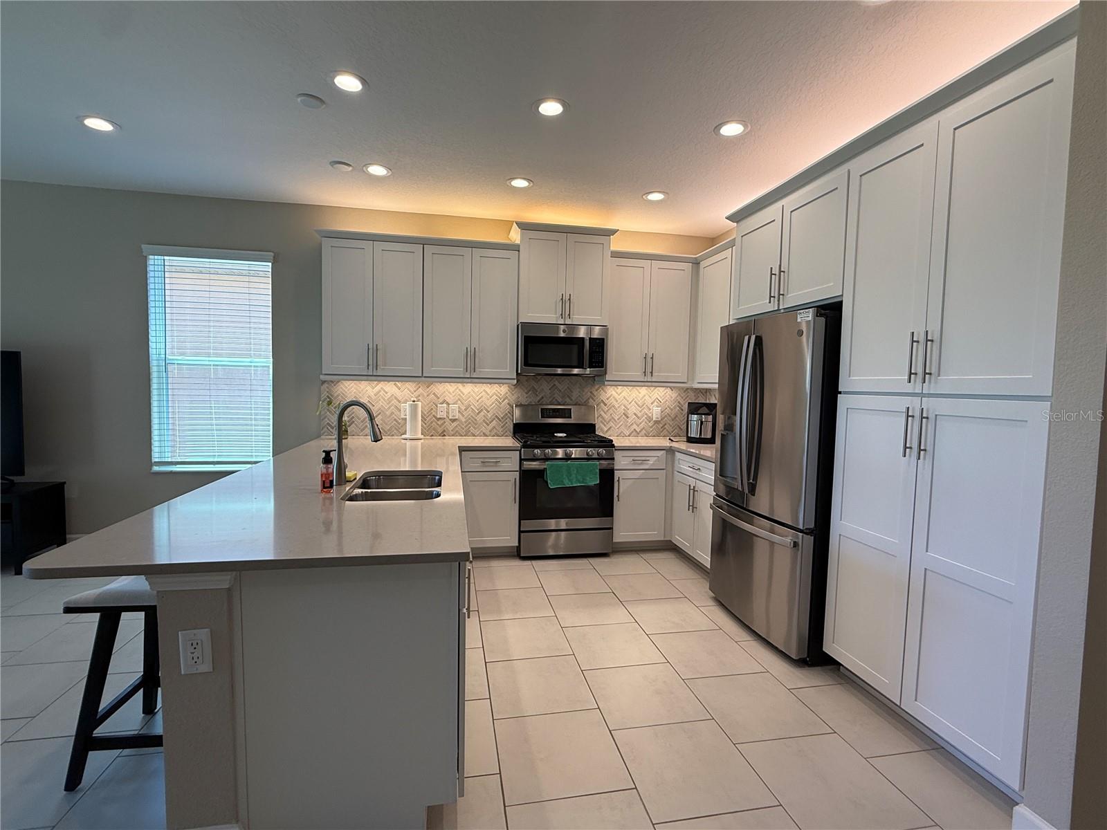 WINDING RDG PH 1 & 2 - Residential Lease