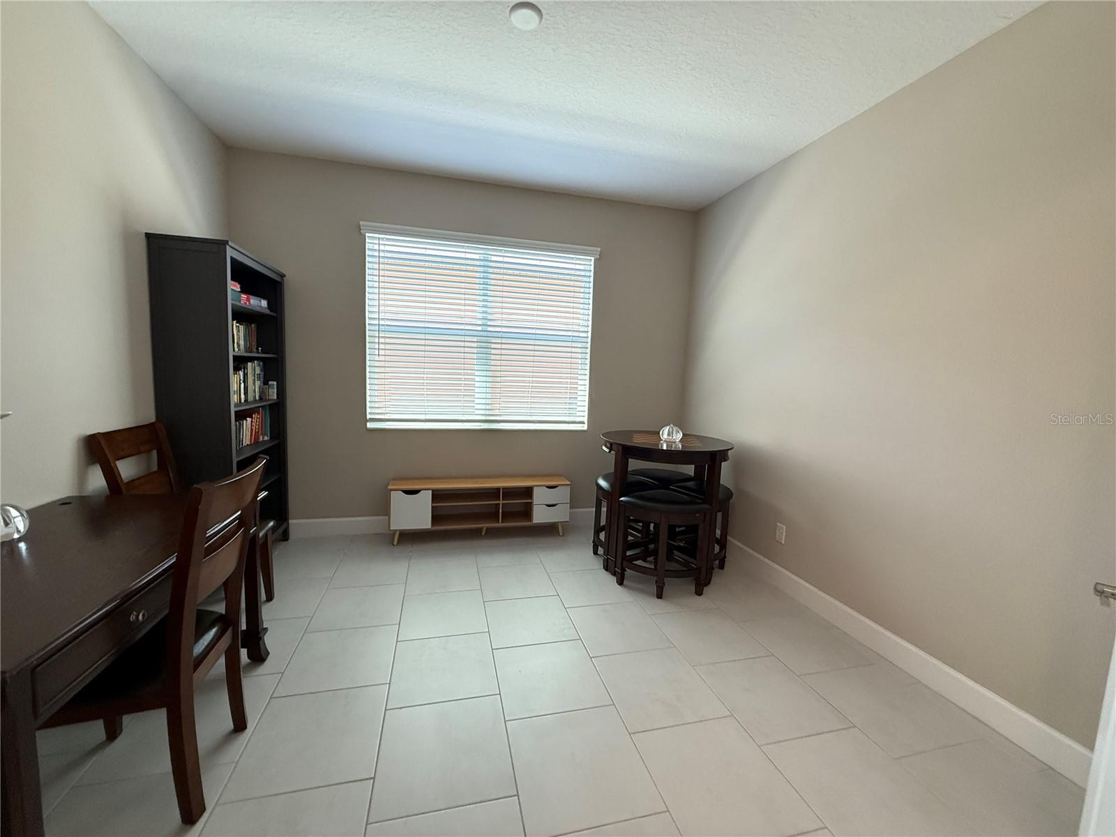 WINDING RDG PH 1 & 2 - Residential Lease