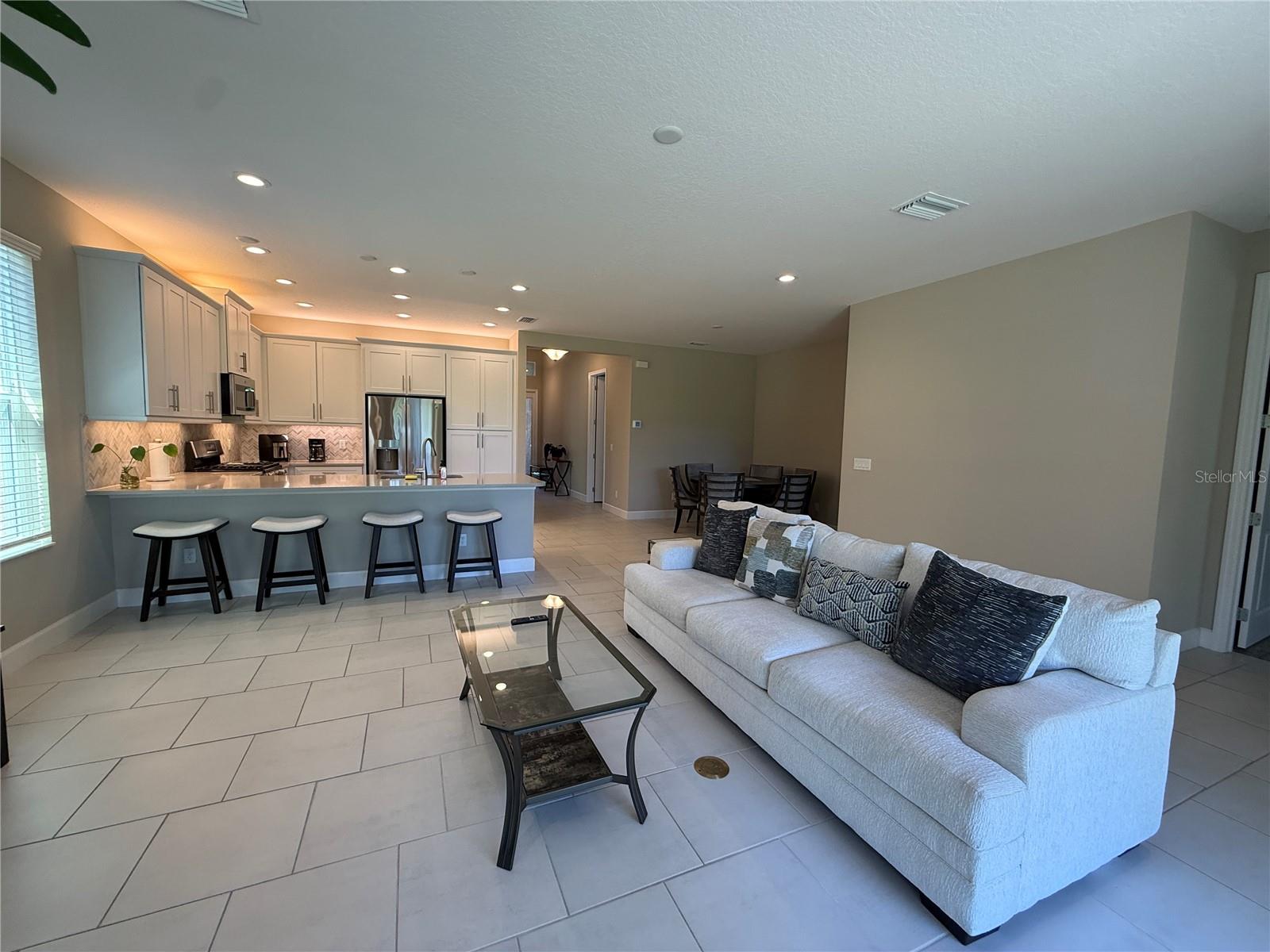 WINDING RDG PH 1 & 2 - Residential Lease