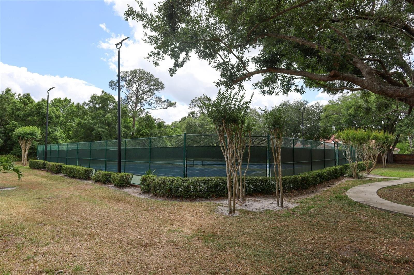 UNIVERSITY ESTATES - Residential