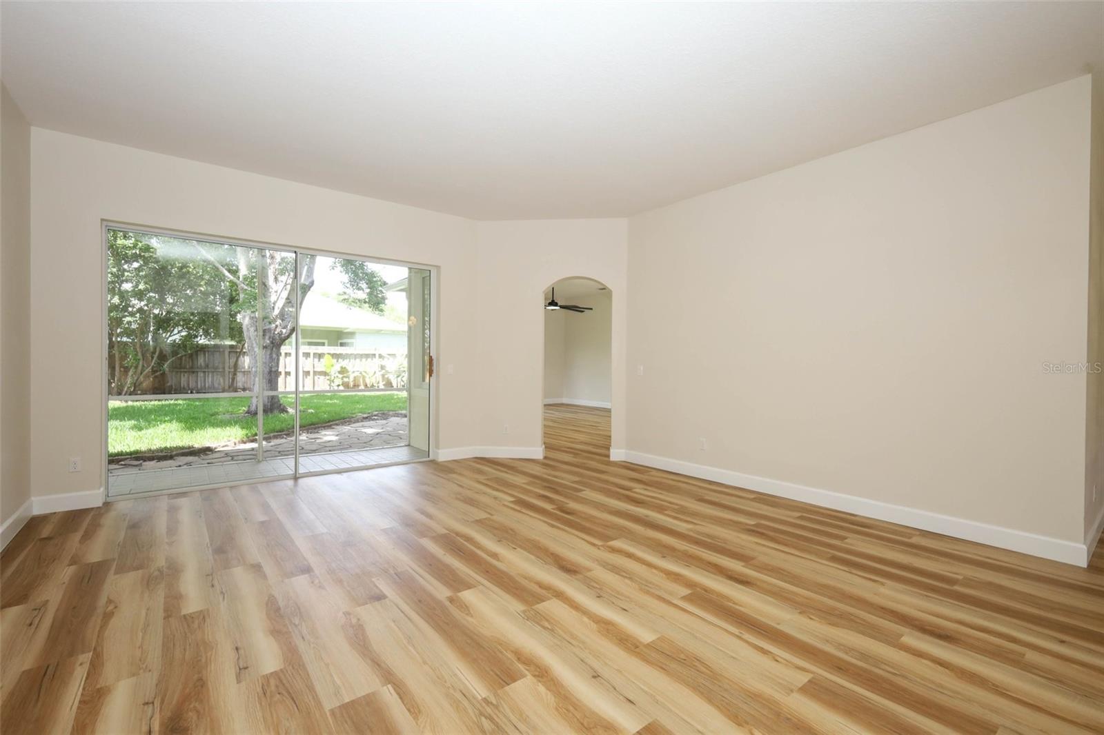UNIVERSITY ESTATES - Residential
