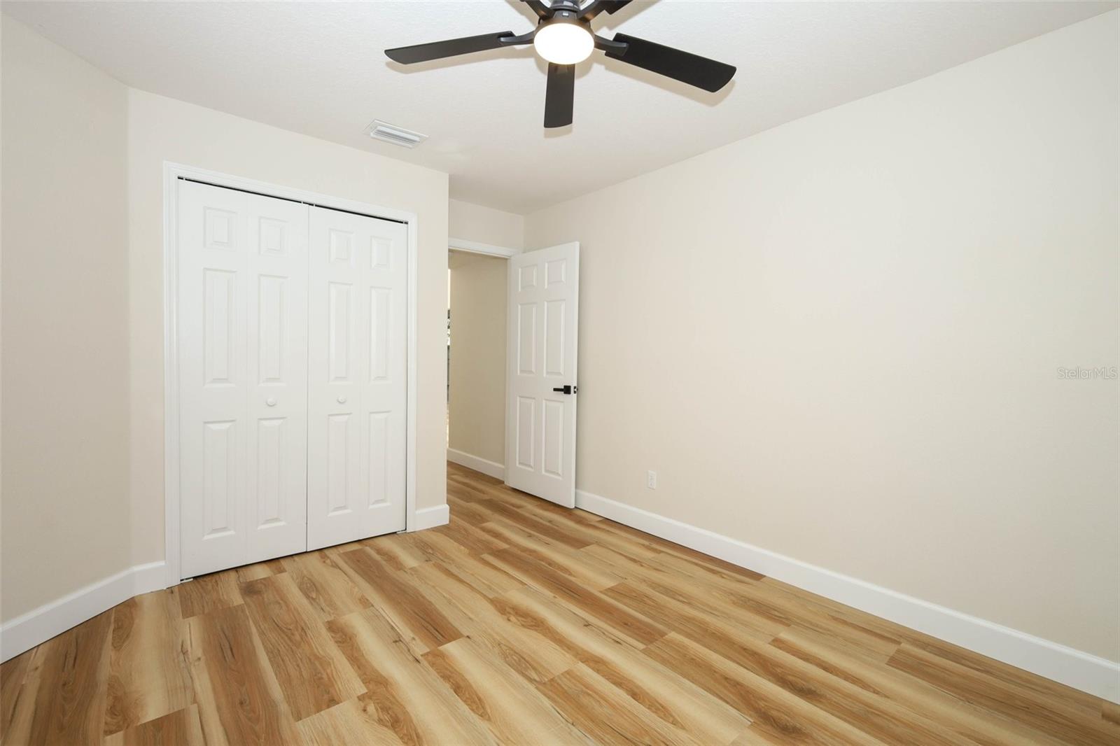 UNIVERSITY ESTATES - Residential