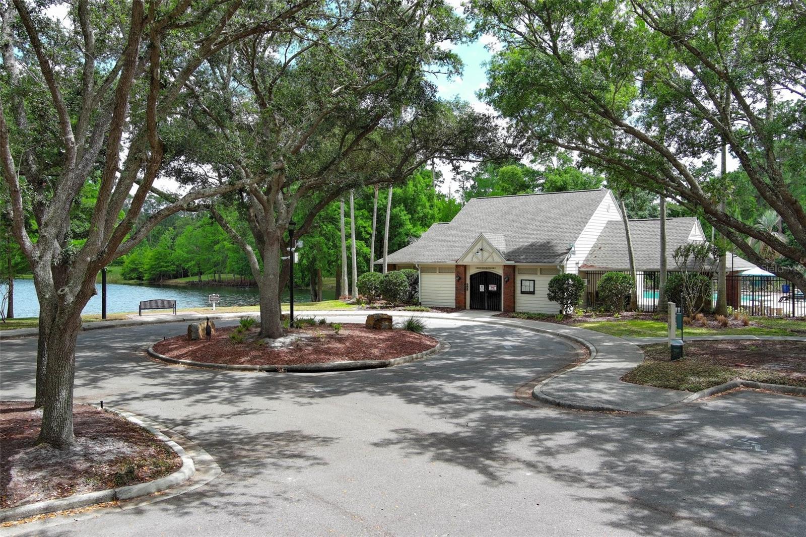UNIVERSITY ESTATES - Residential
