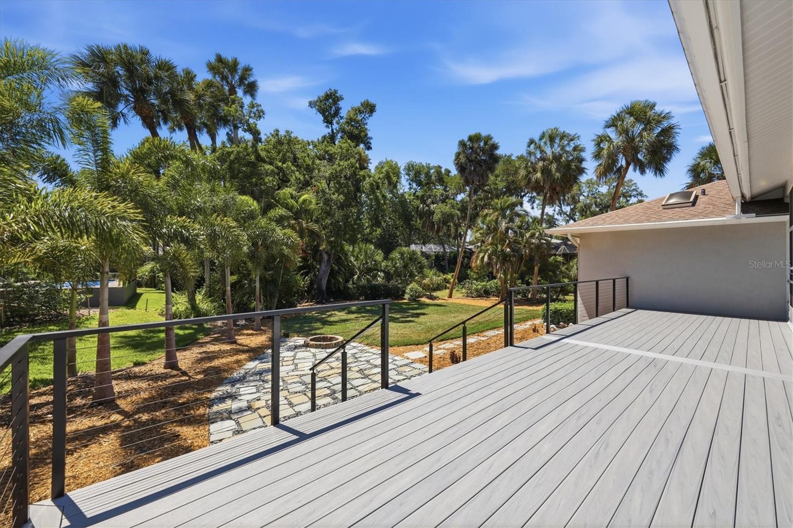 LAKES ESTATES 3 OF SARASOTA - Residential