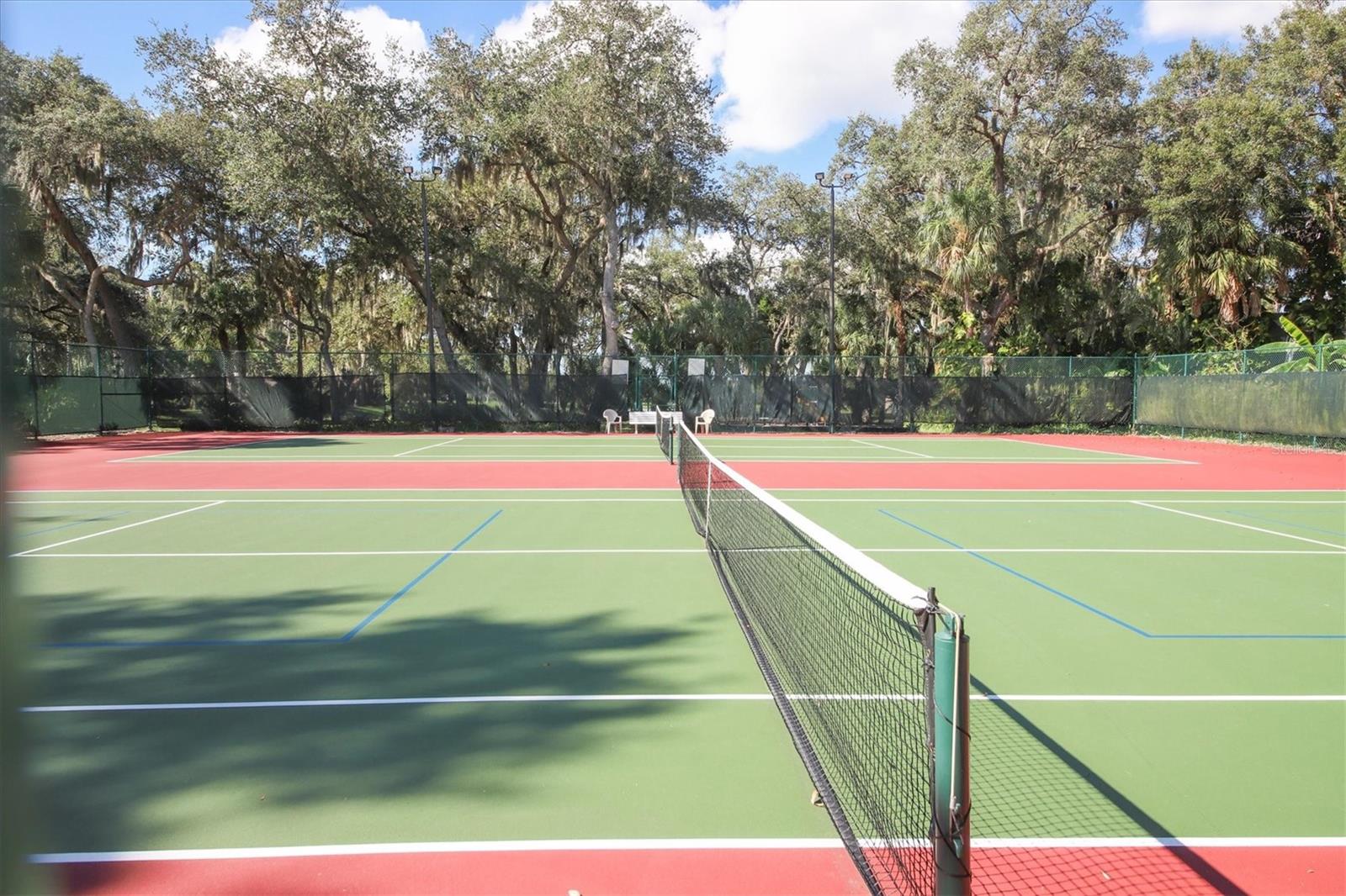 LAKES ESTATES 3 OF SARASOTA - Residential