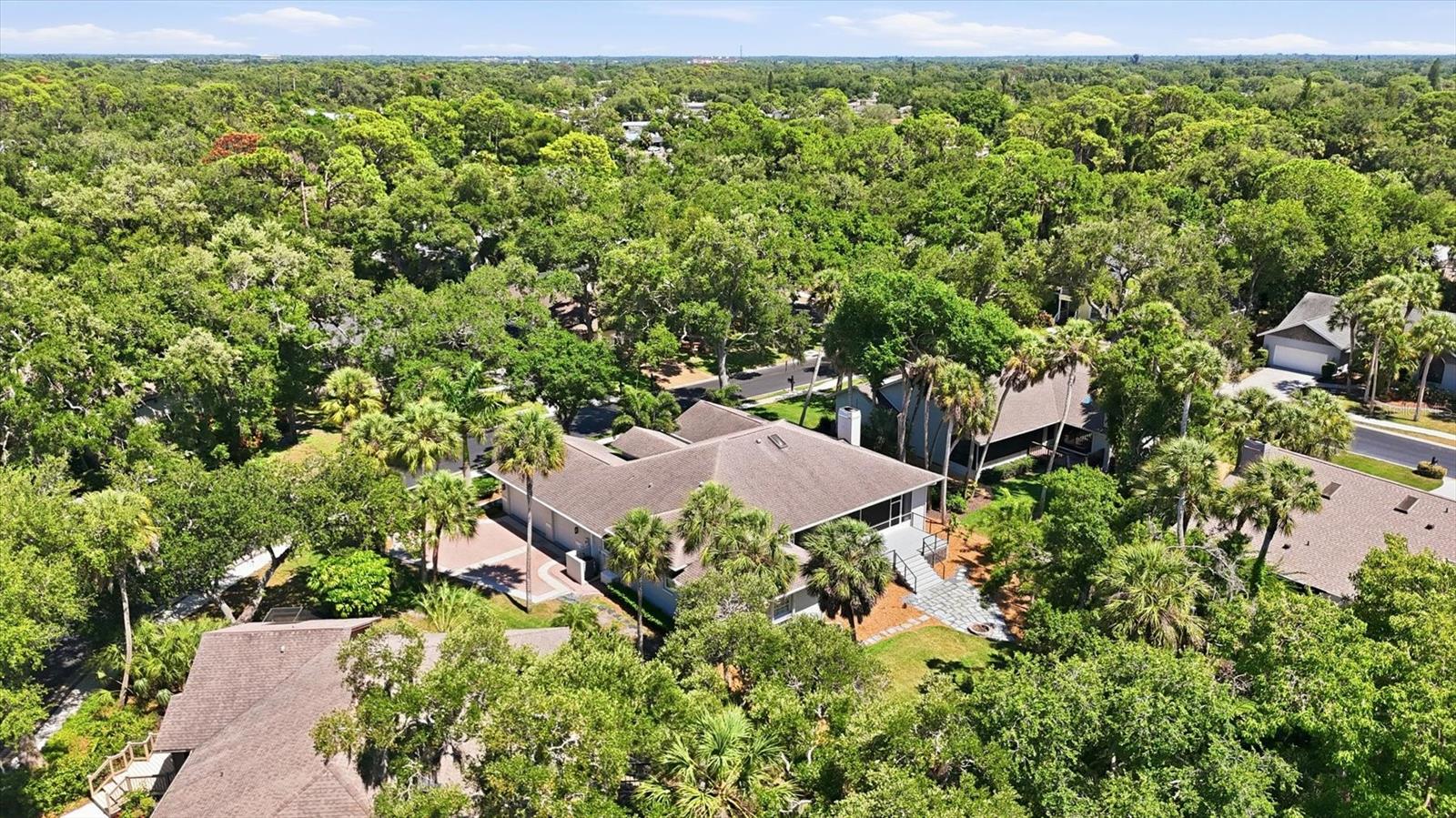 LAKES ESTATES 3 OF SARASOTA - Residential