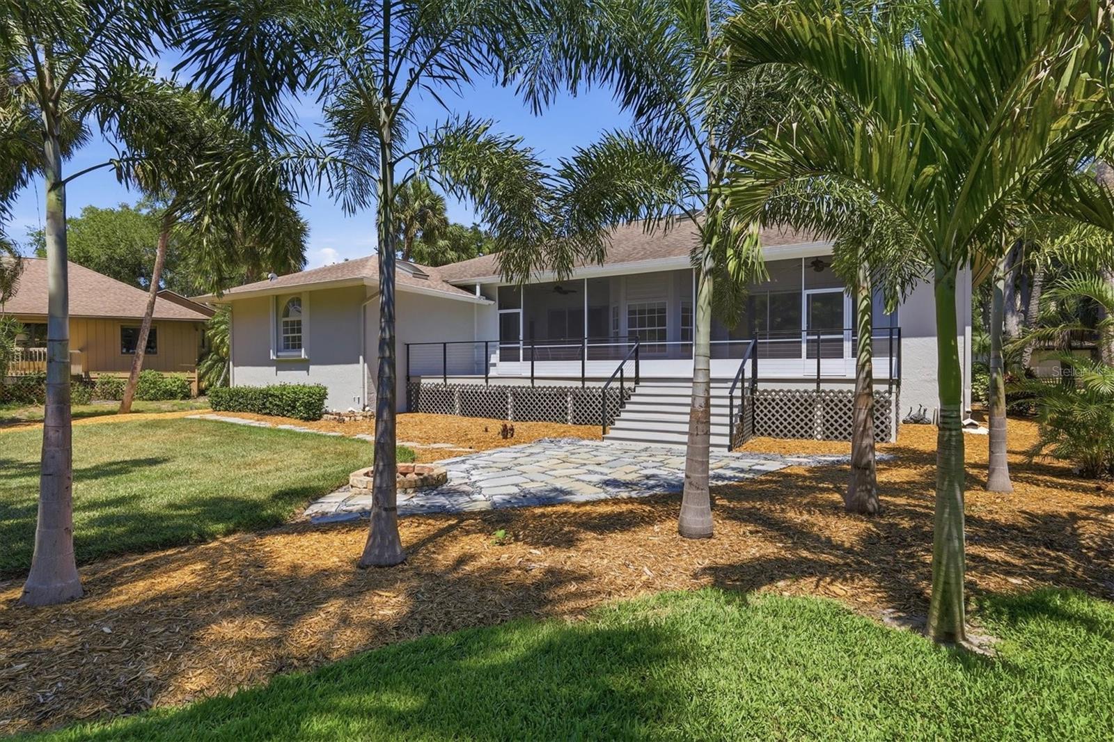 LAKES ESTATES 3 OF SARASOTA - Residential