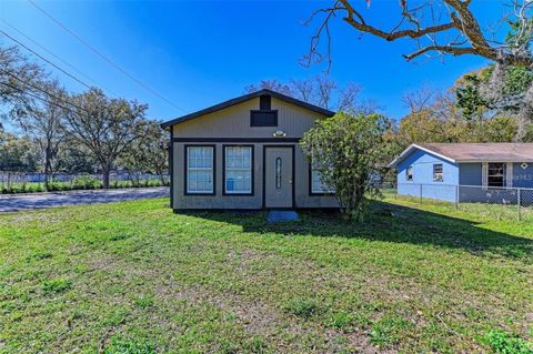 Photo of 3124 9th Street E, Bradenton, FL 34208 (MLS # A4691446)