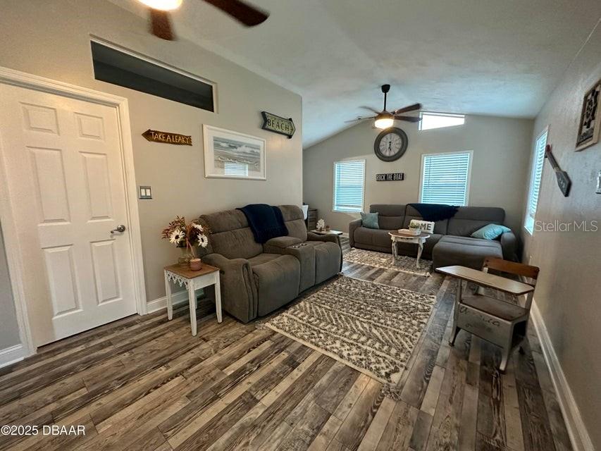 WILBUR BY SEA ADD 02 - Residential