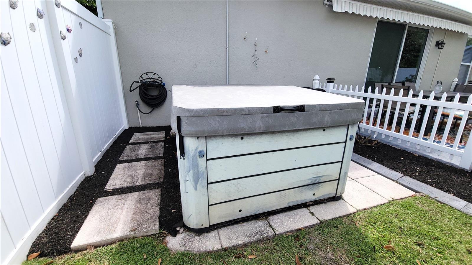 RIDGEWOOD CROSSING - Residential