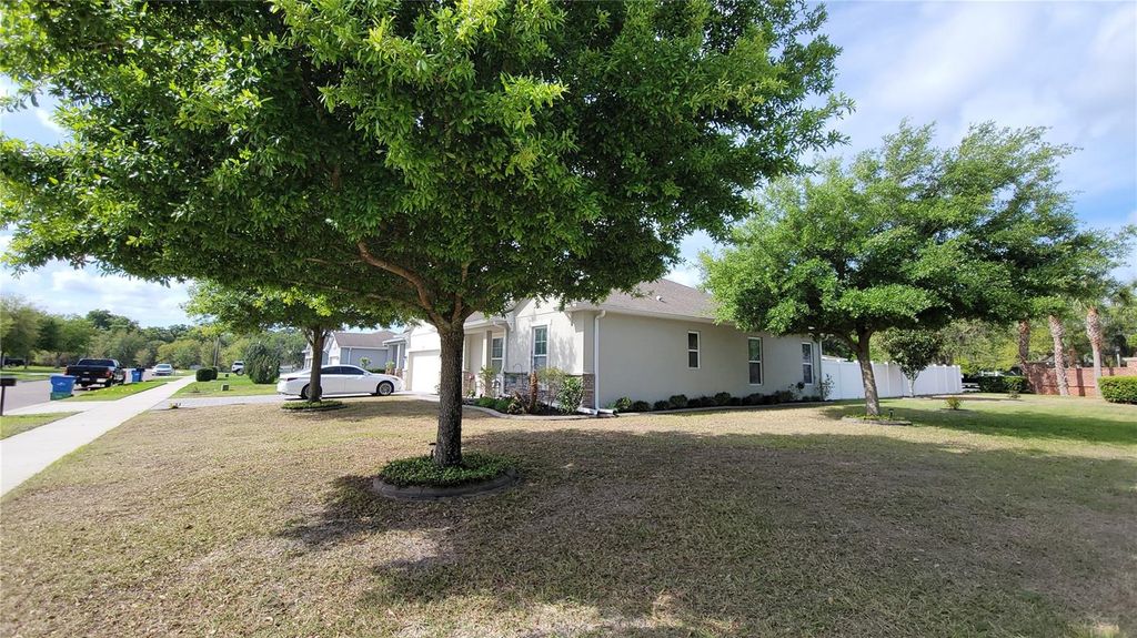 Photo of 600 Sugar Ridge Dr, Deland, FL 32720 (MLS # V4948248)