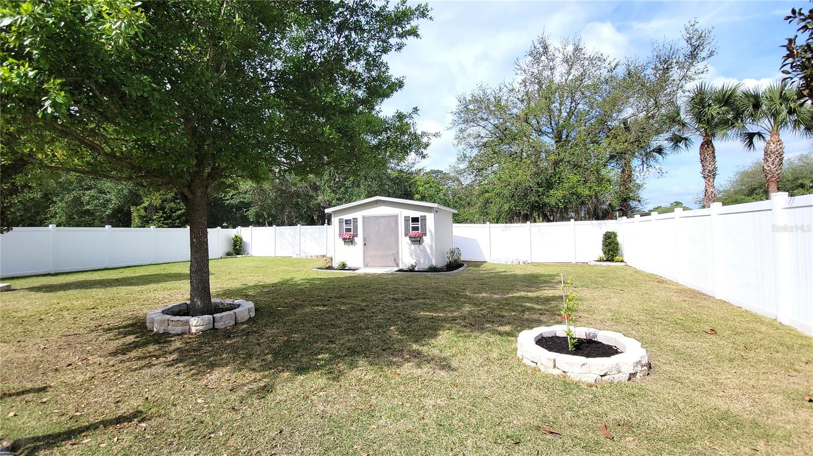 RIDGEWOOD CROSSING - Residential