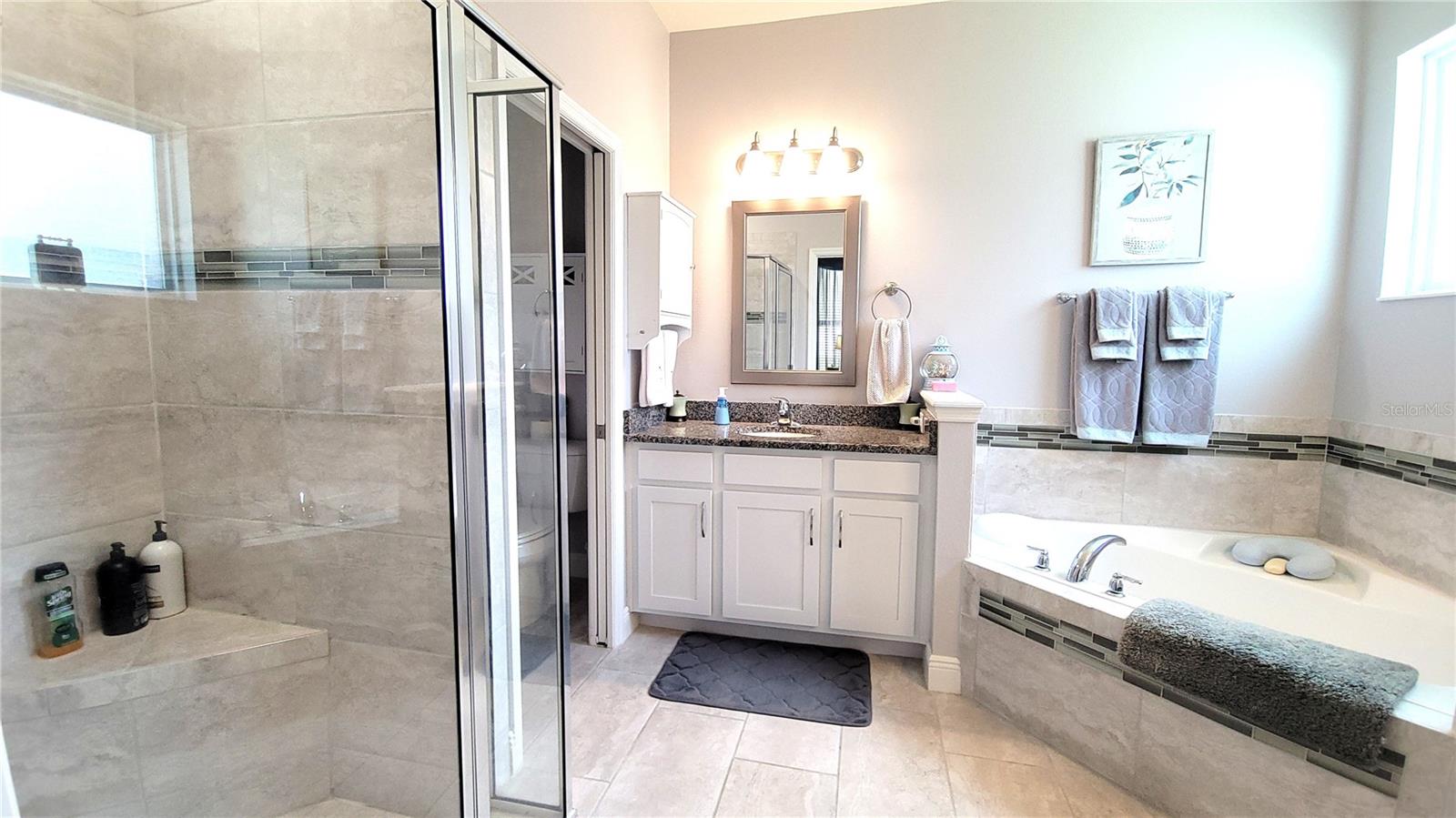 RIDGEWOOD CROSSING - Residential