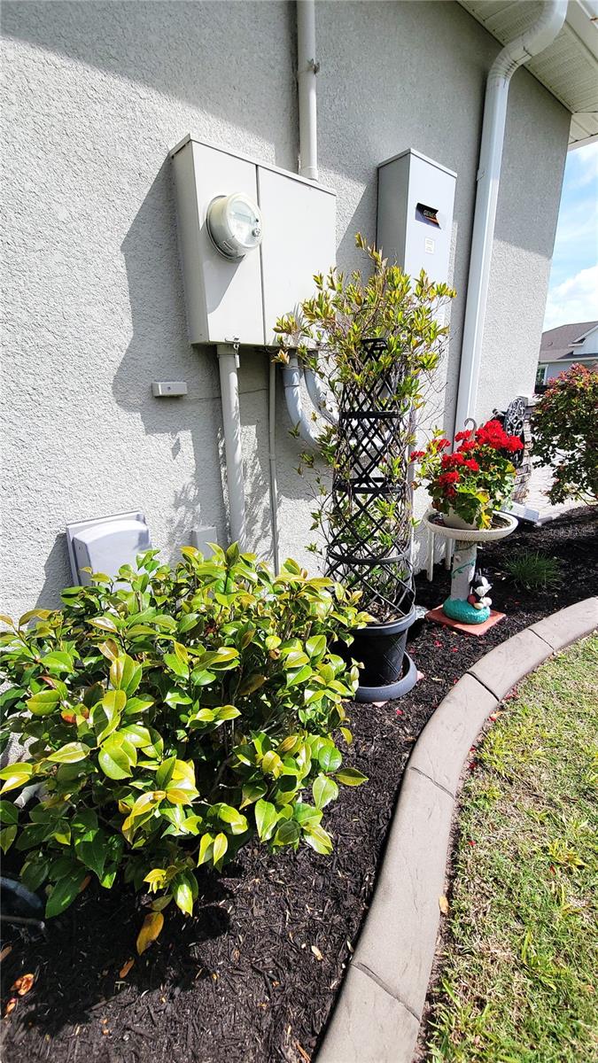 RIDGEWOOD CROSSING - Residential