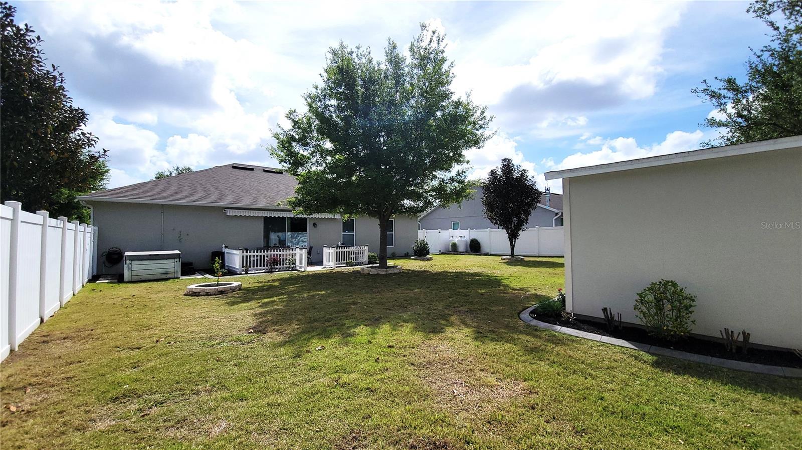 RIDGEWOOD CROSSING - Residential