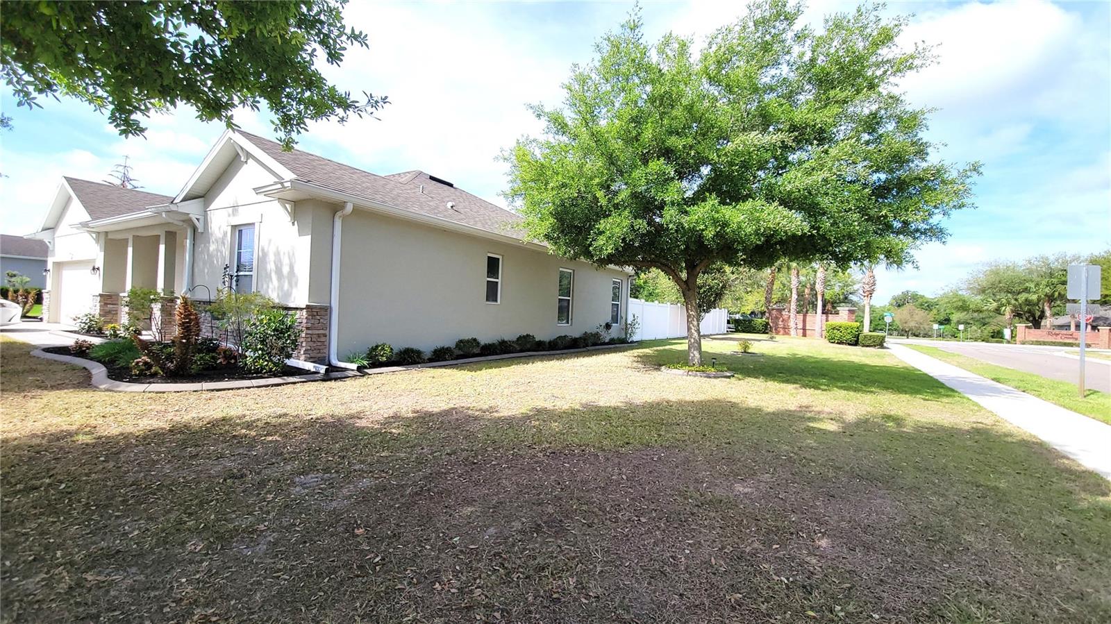 RIDGEWOOD CROSSING - Residential