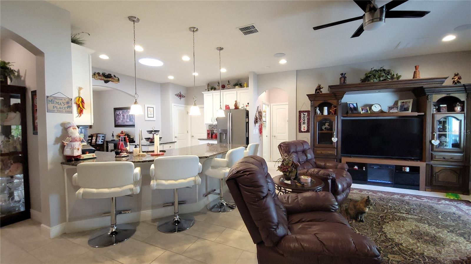 RIDGEWOOD CROSSING - Residential