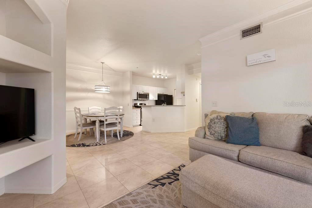 SERENADE ON PALMER RANCH - Residential