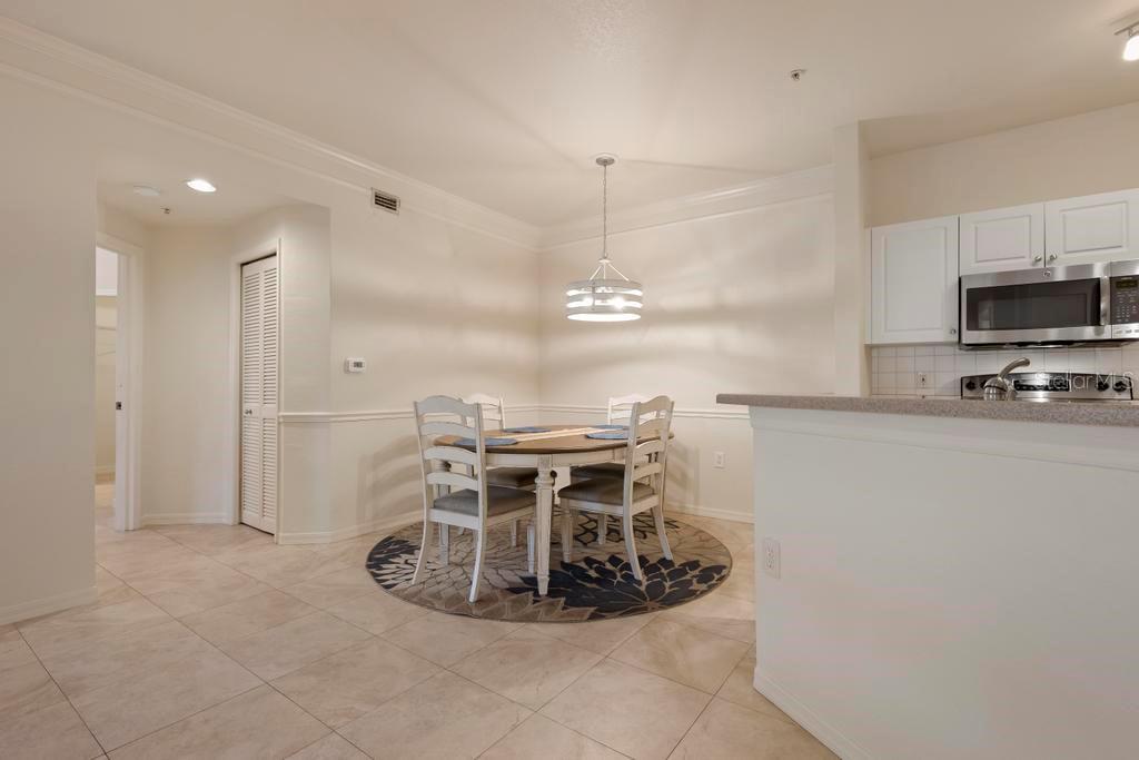 SERENADE ON PALMER RANCH - Residential