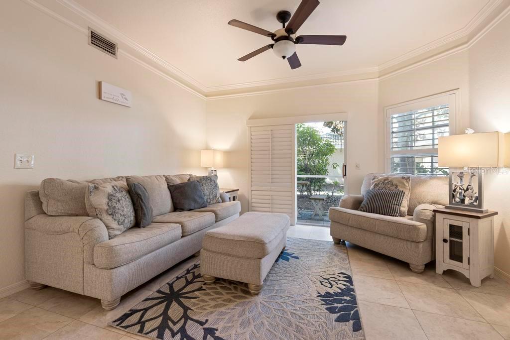 SERENADE ON PALMER RANCH - Residential