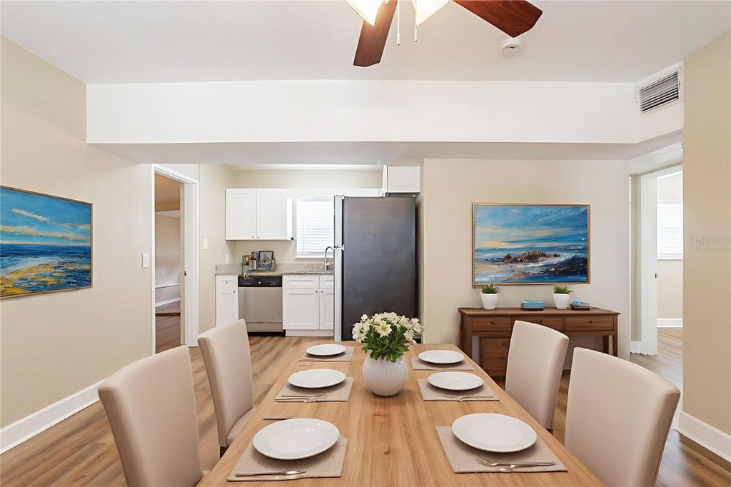 Photo of 1020 58th Avenue N, St Petersburg, FL 33703 (MLS # O6313709)