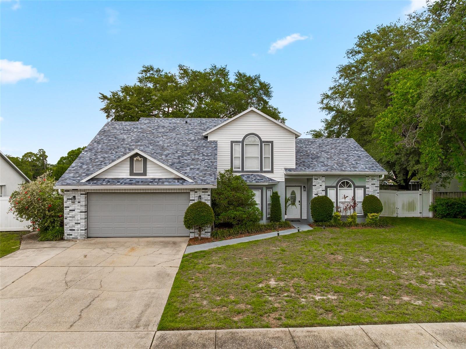 4236 PONDAPPLE DRIVE