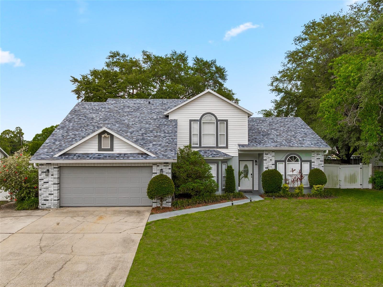 4236 PONDAPPLE DRIVE