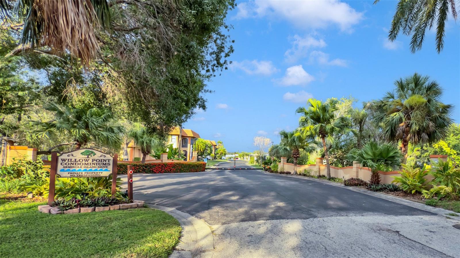 WILLOW POINT CONDO - Residential