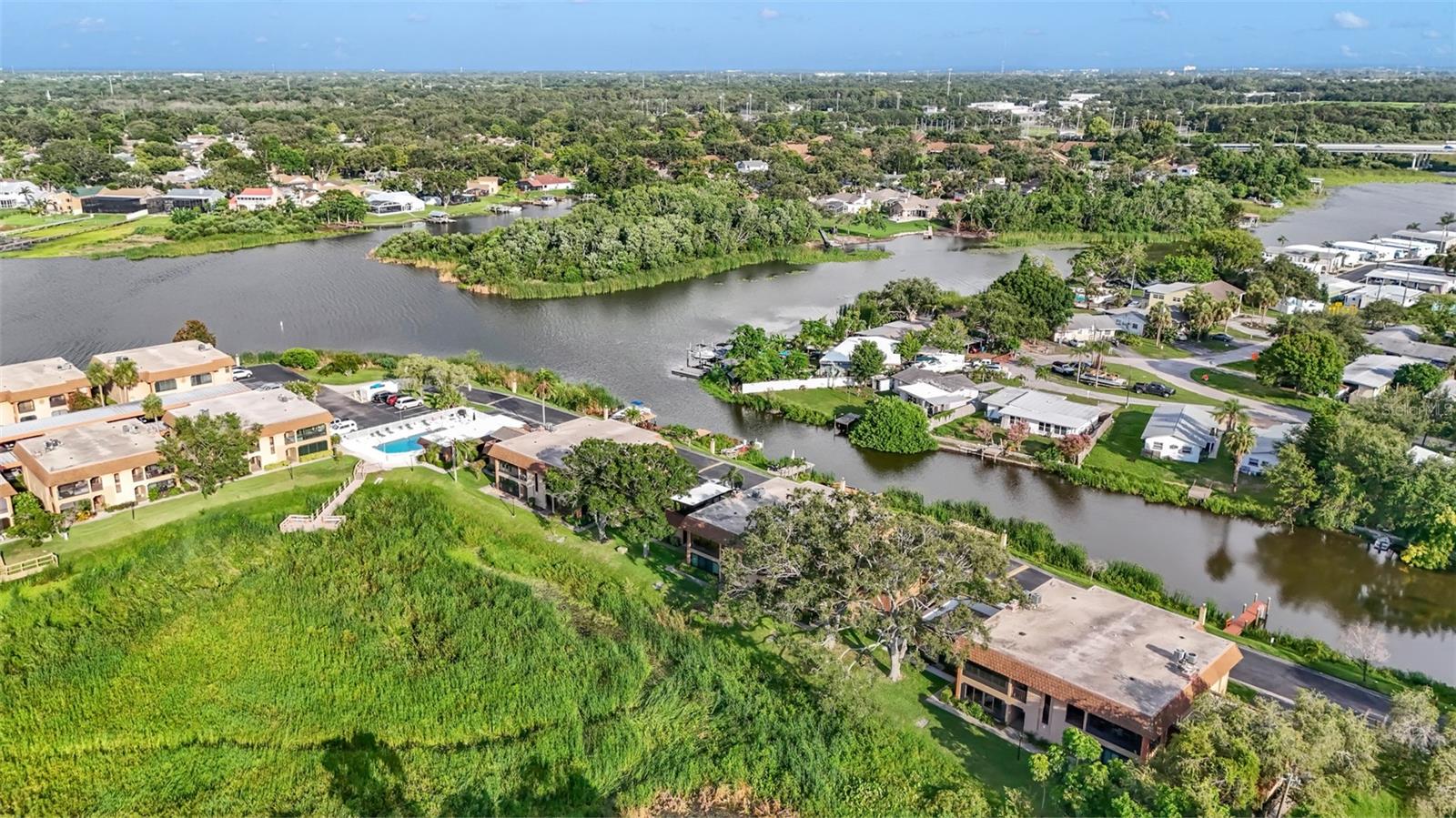 WILLOW POINT CONDO - Residential