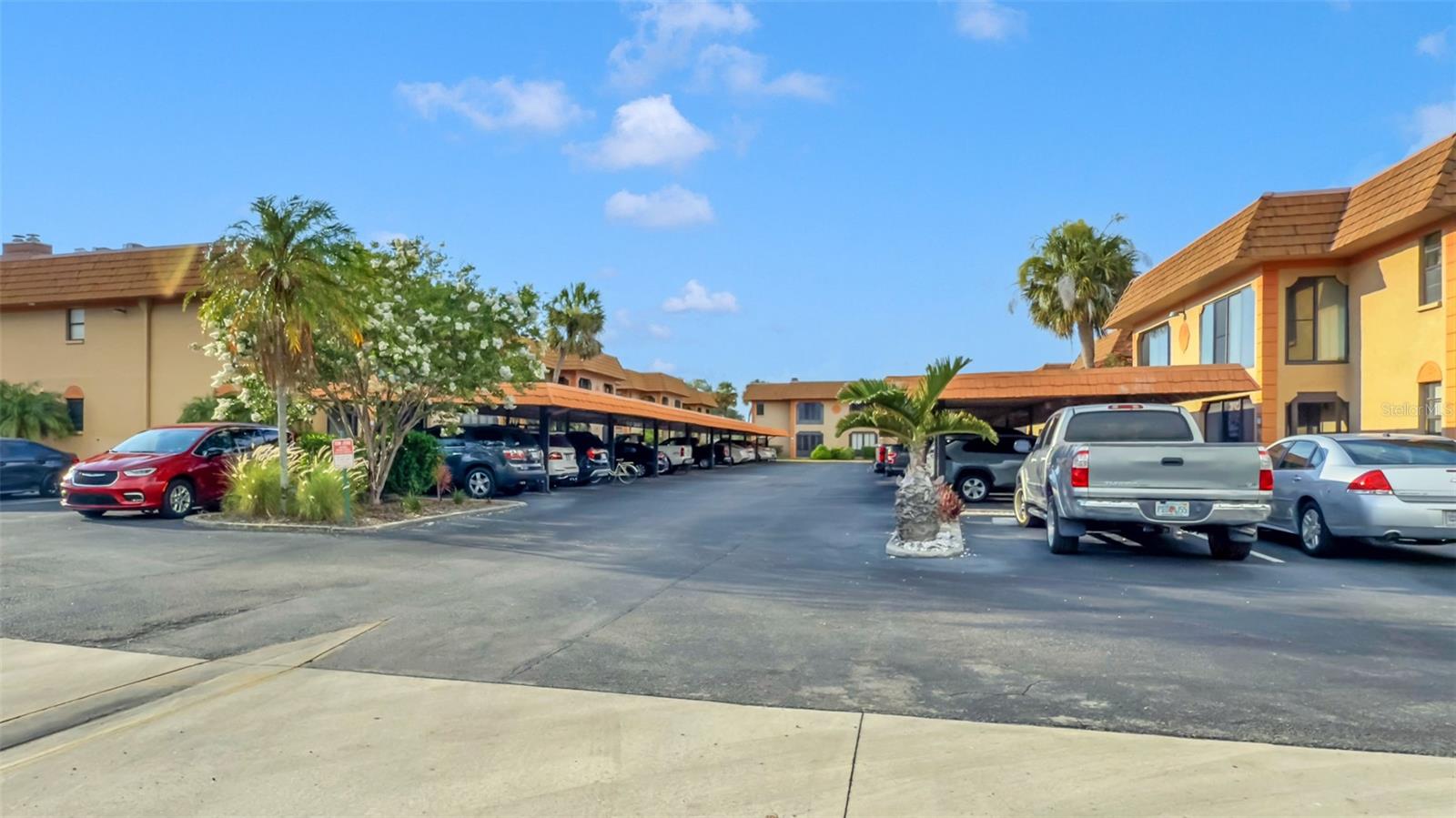 10192 SEMINOLE ISLAND DRIVE 10192